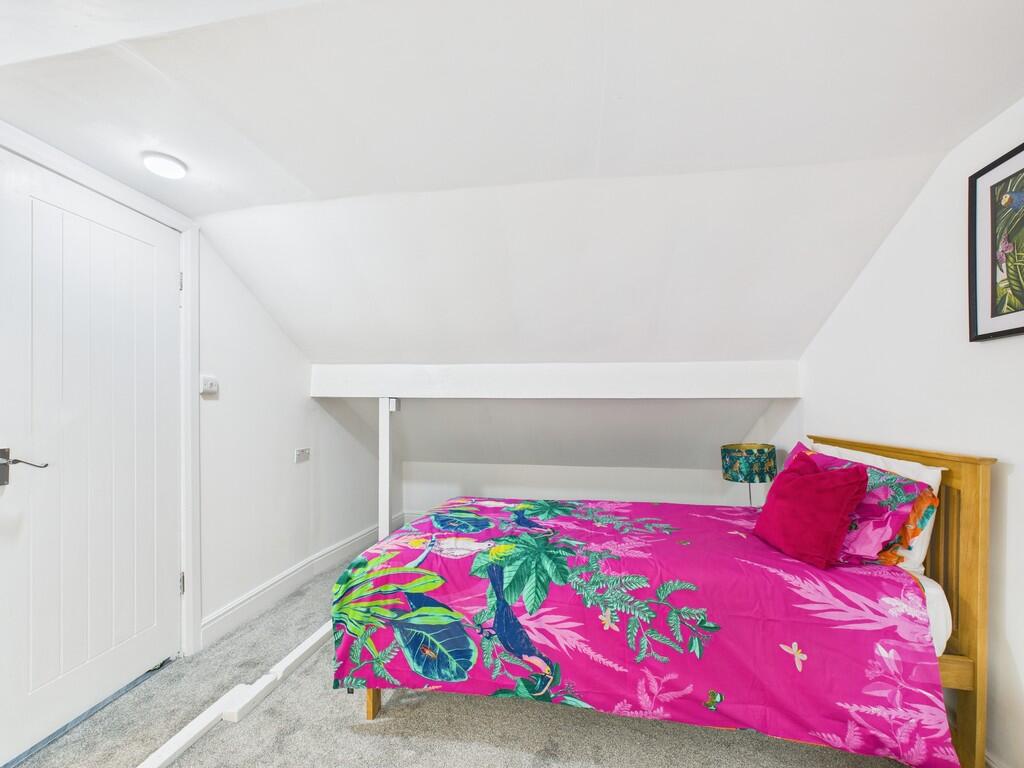 CAM01835G0-PR0297...