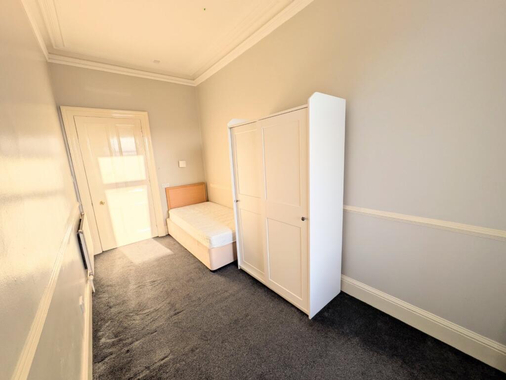 Picture No. 09