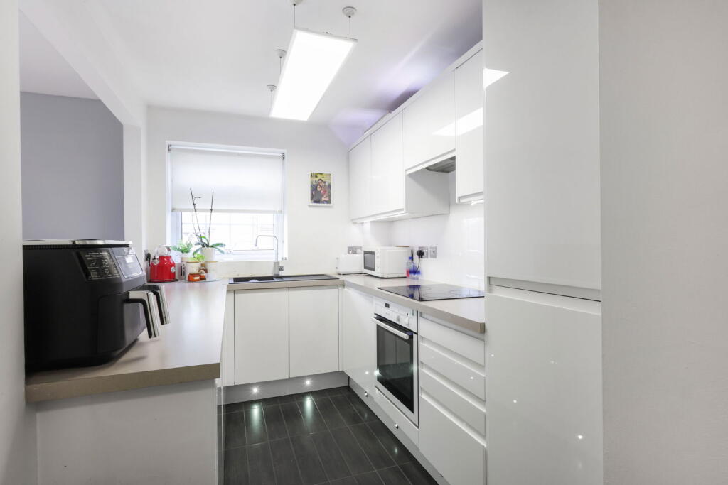 Lypiatt Road,Cheltenham,GL50 2QW