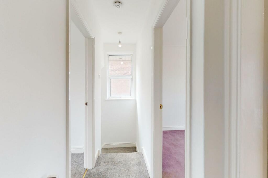 6DavyDrive(Interior)(9of19).jpg