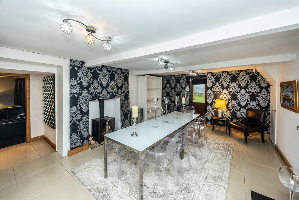 WFHolmbdg-041124-...