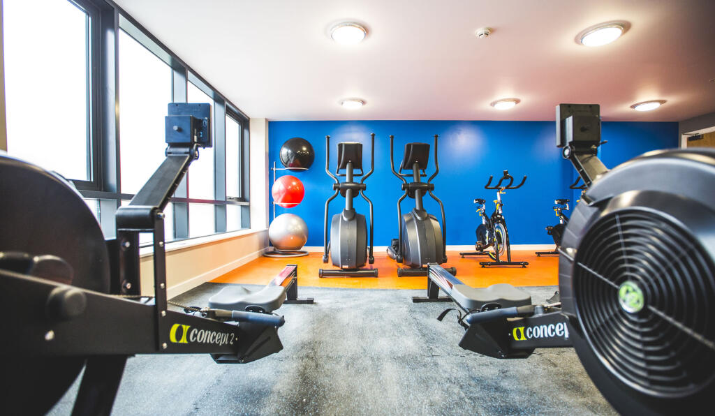 chrnclehouse2223Chronicle - 22.jpg