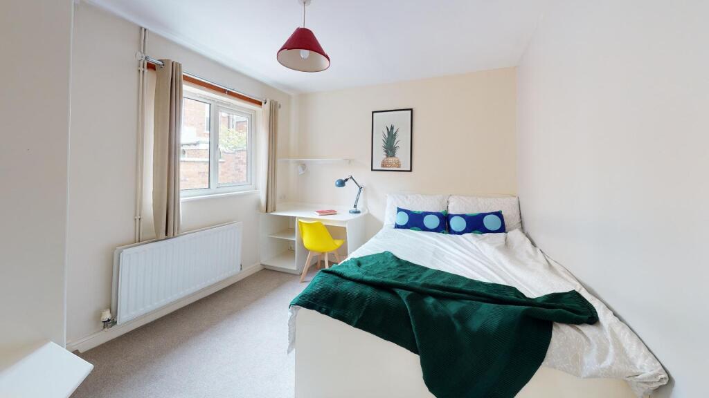 Student Digs - Jarro