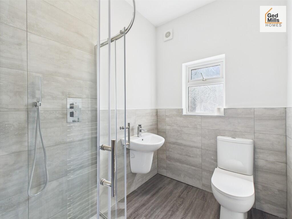 CAM04261G0-PR0046...