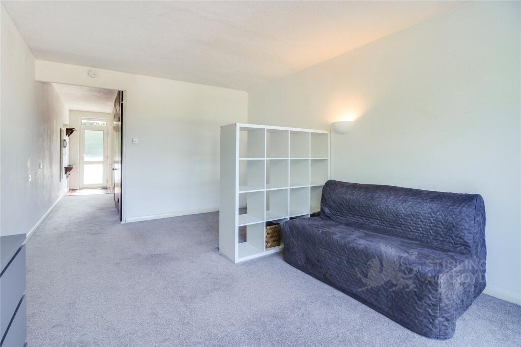 Studio Room