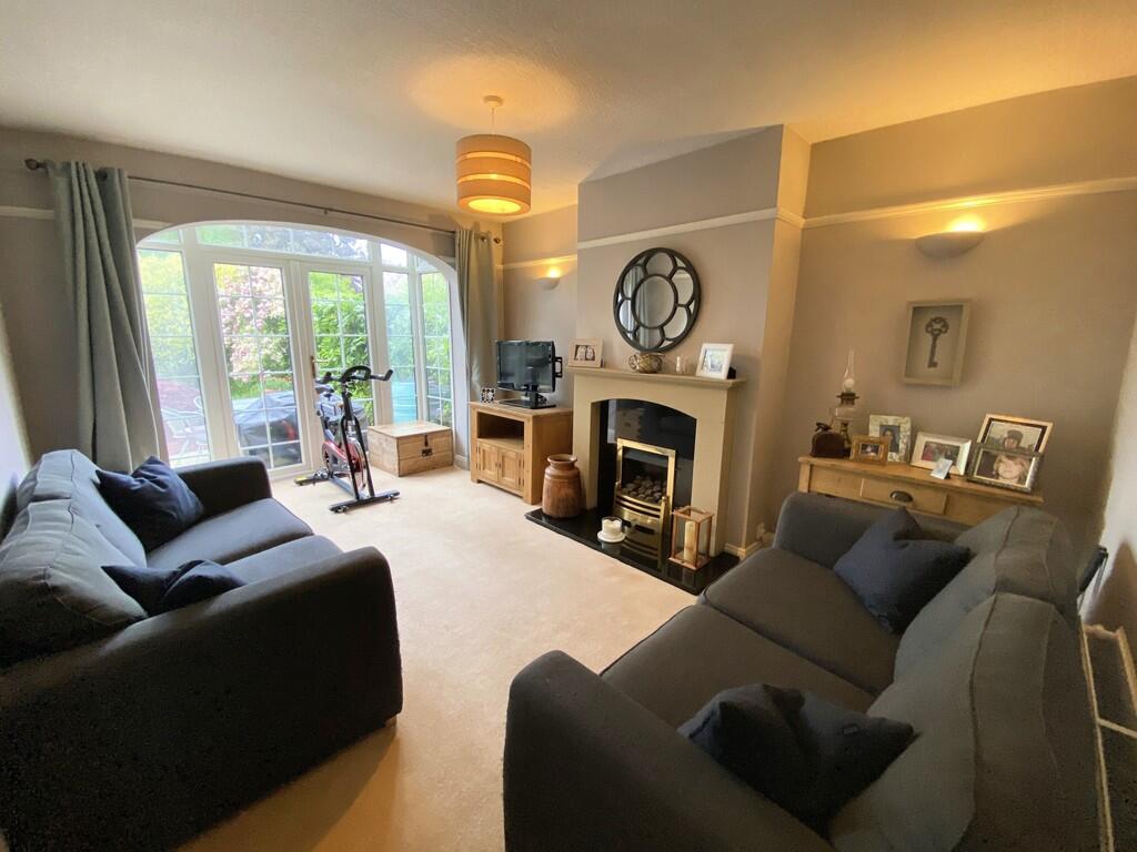 Reception room tw...