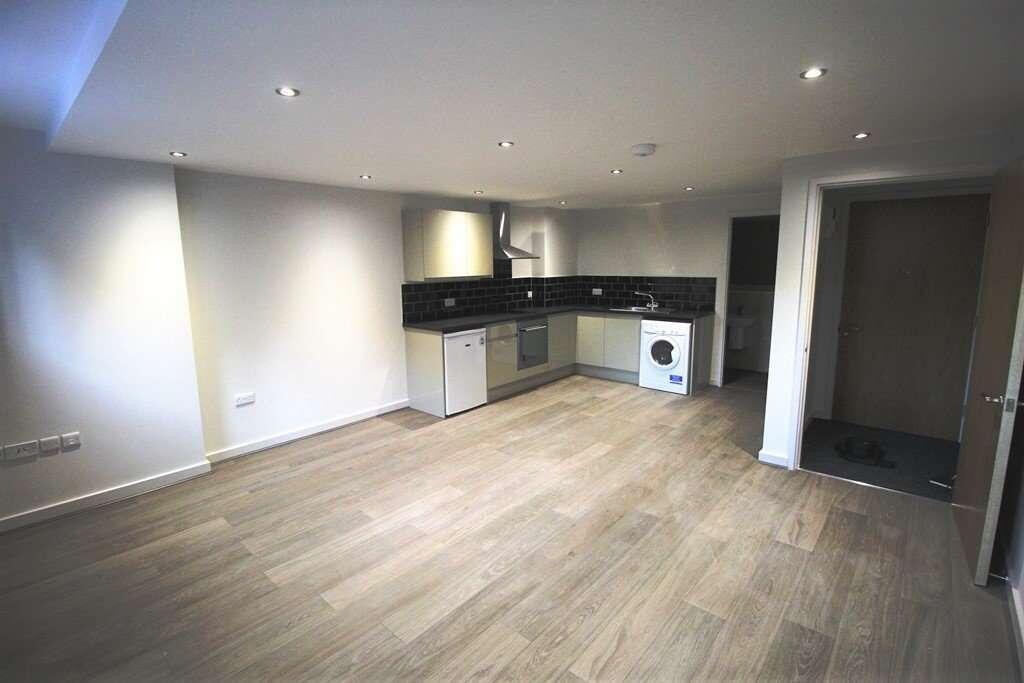 Flat_2_7_St_Peters_Close