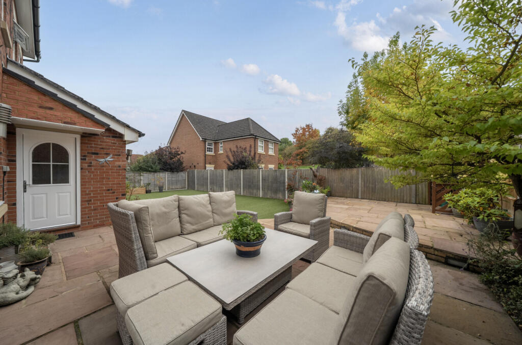 1365848-3-68ee607...