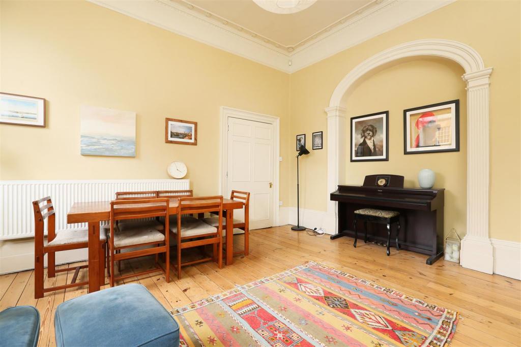 HFF 9 Charlotte Street 4.jpg