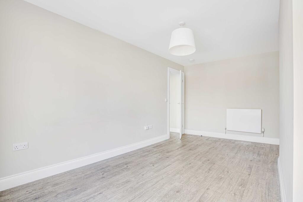 Daniel_Watney_133b_Putney_Street13.jpg