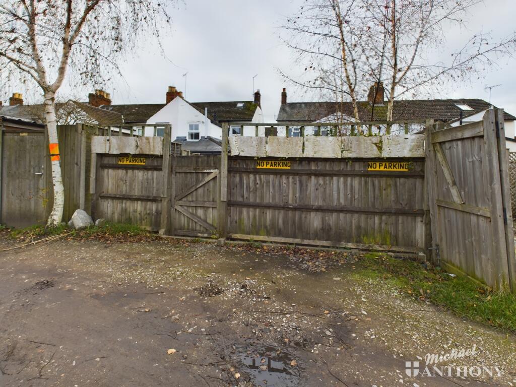 CAM03852G0-PR0152-STILL016