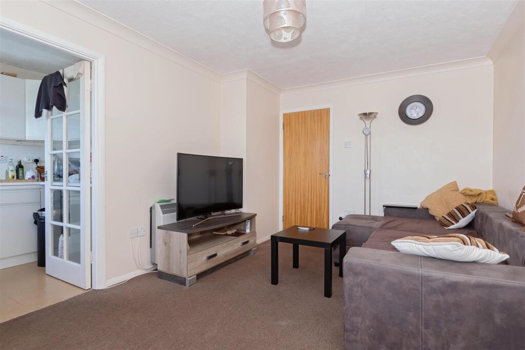 For Sale by Aspire Residential - Dorking Court