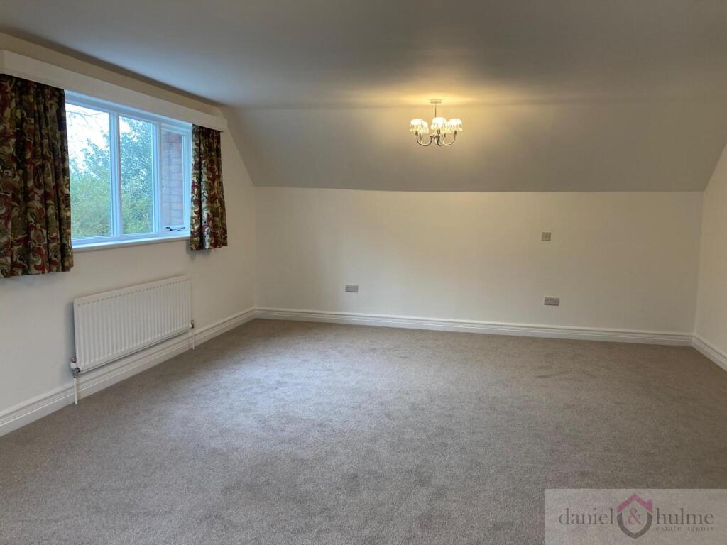 WhatsApp Image 2025-02-19 at 15.53.07.jpeg