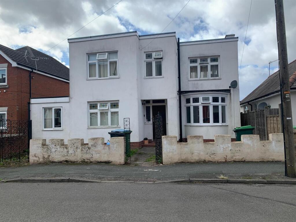 53 Highfield Road frontage .jpg