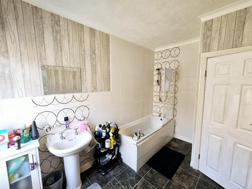 5d82e43f-a2ce-49af-822a-8582a876eff1