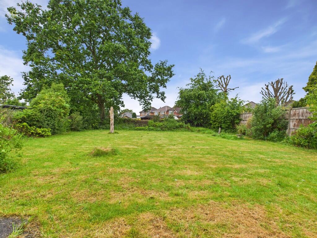 CAM03830G0-PR0157...