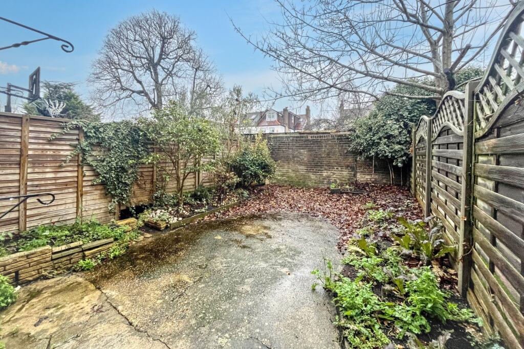 Flat A, 25 Trevor Road, Wimbledon, London, SW19 3PW