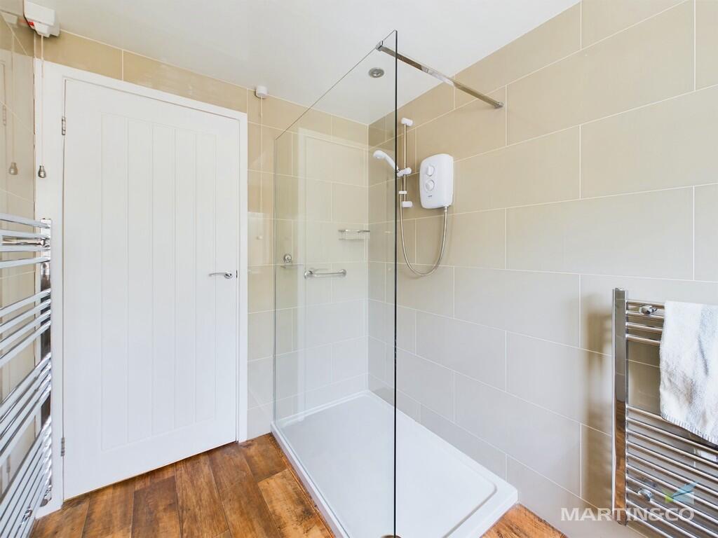 CAM03111G0-PR0192...