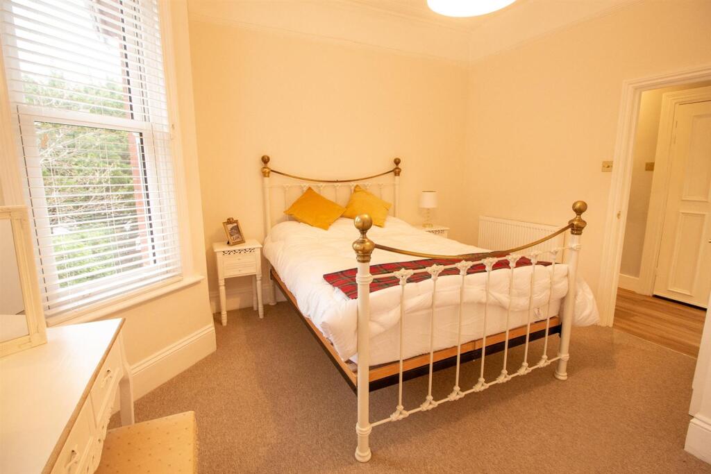 6 Abigail House - Bedroom-8.jpg