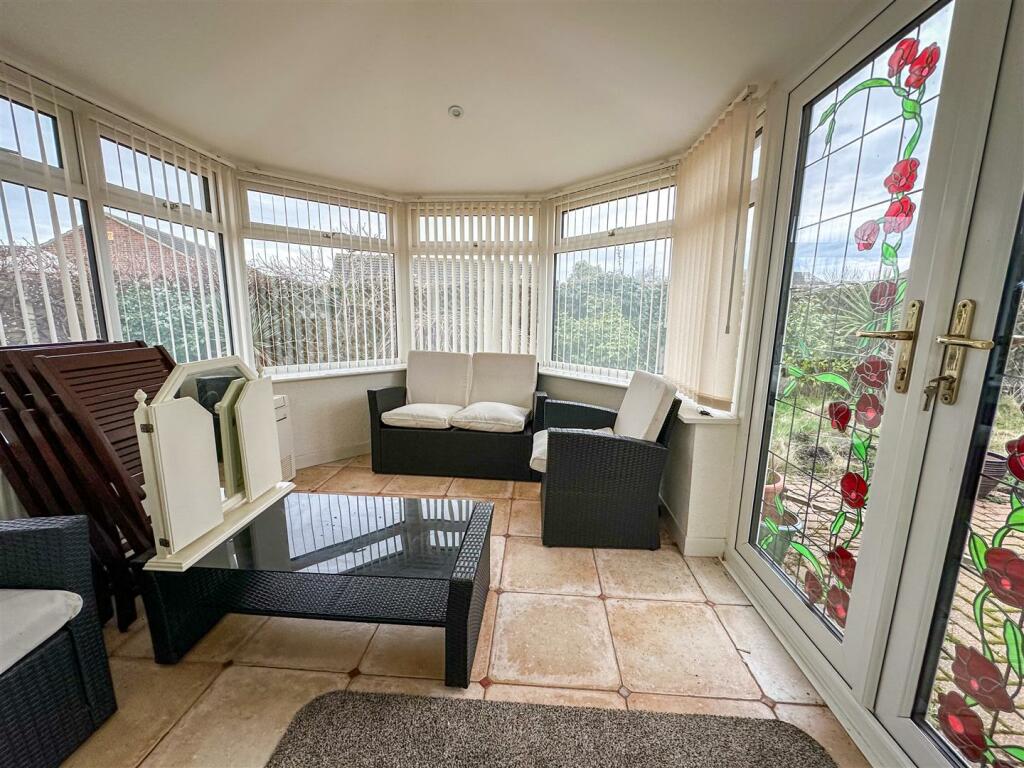 SUN ROOM