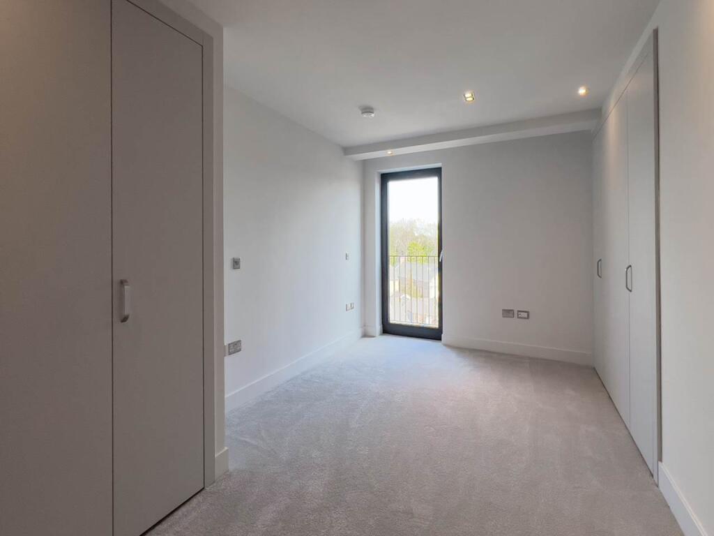 VV-Mid-Apartment 12-