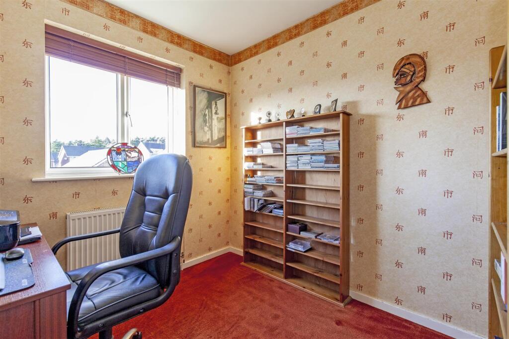 Bedroom 4-1.jpg