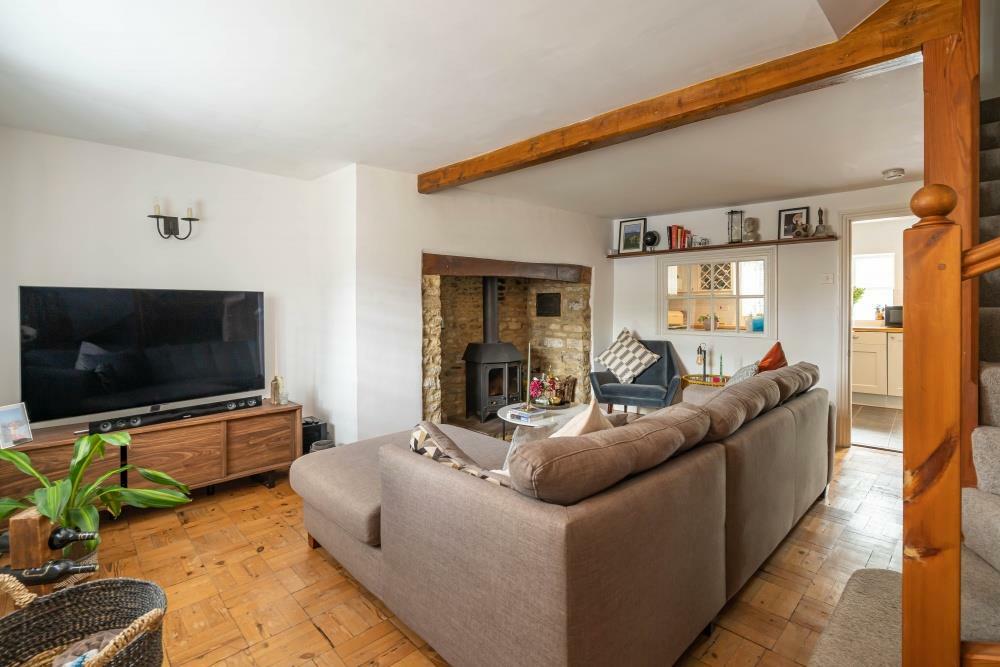 DSC01033 - 800px.jpg