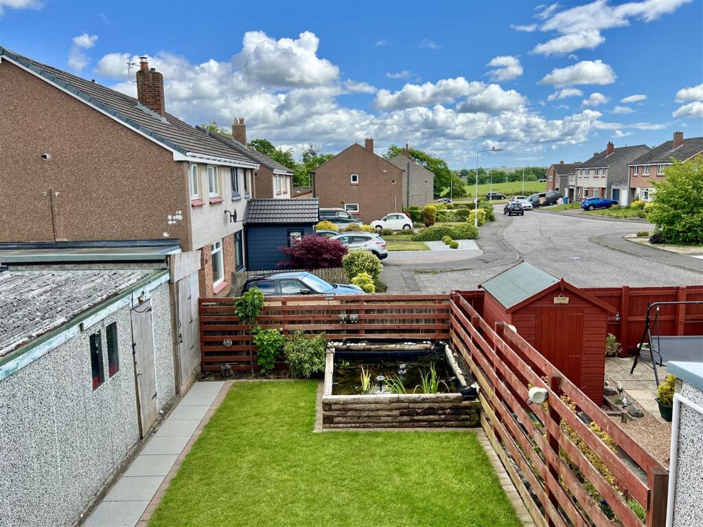 Katrine Drive, Crossford