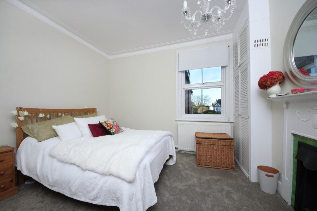 GV- 40 Woodfield Rd (17).jpg