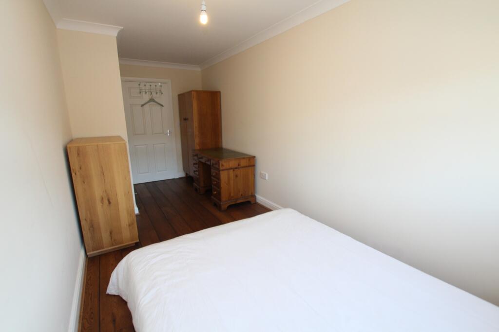 Second bedroom 1.JPG