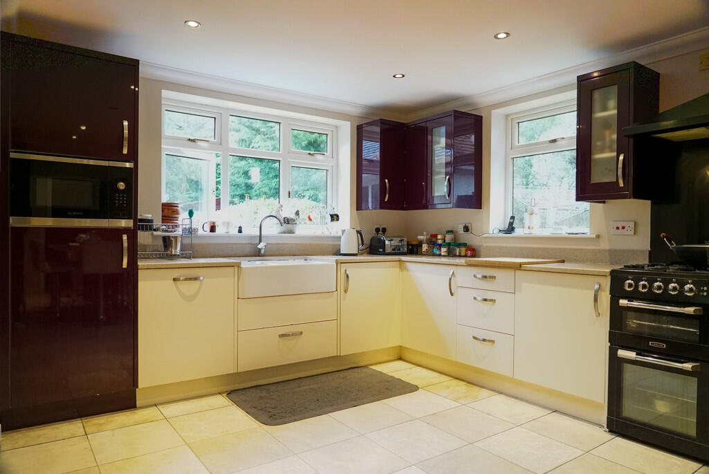Mulberry Cottage-...
