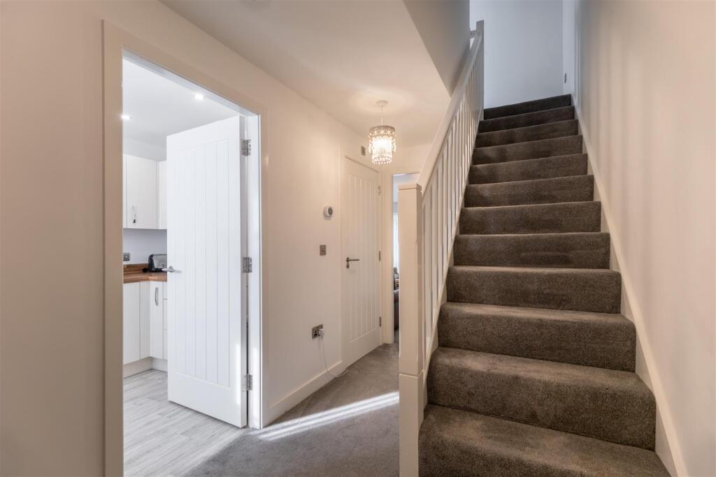 31 Mara Drive-012.jpg