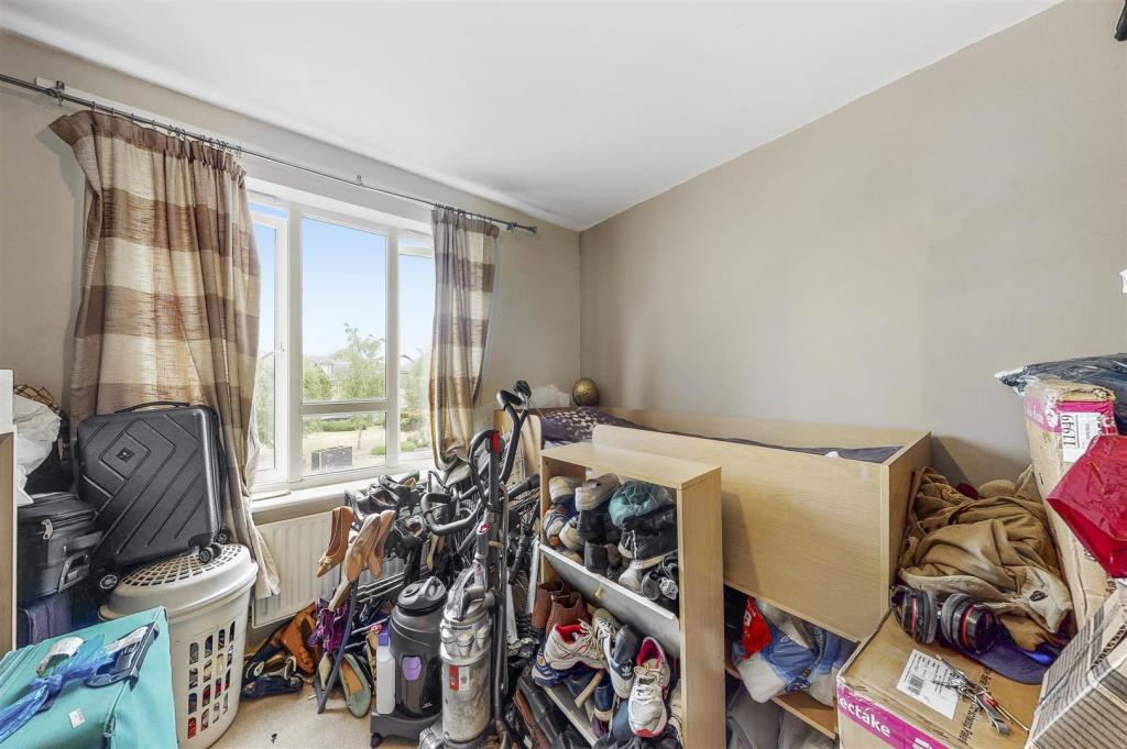 12 Dixon Way - Cd8ObwJraphwk7jaJdKn.jpg