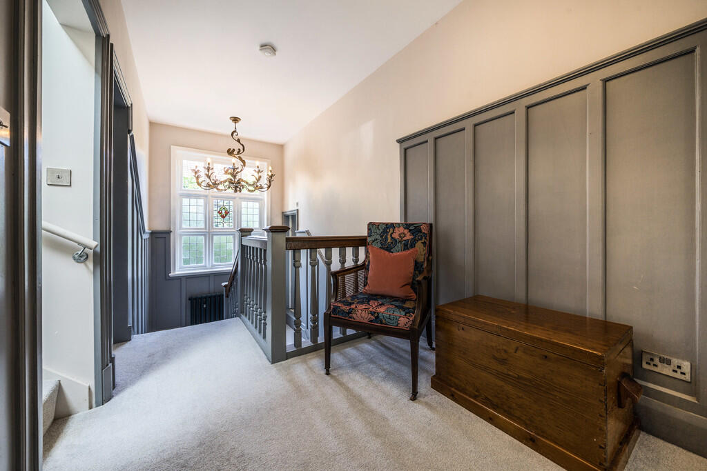 1-1358922-17-68dc...