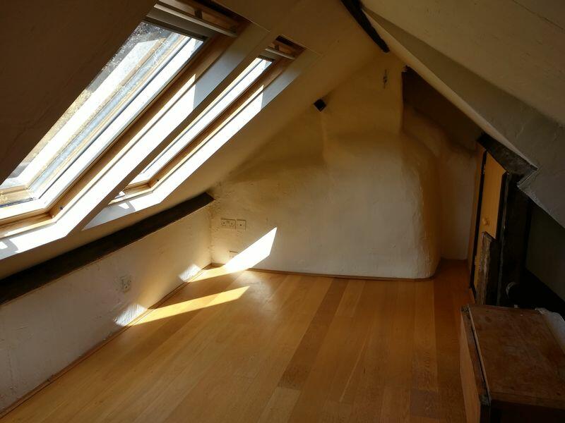 Mezzanine office