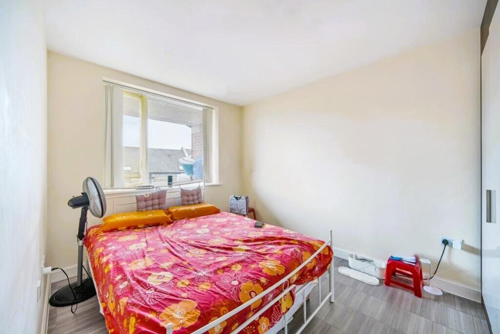 57275_1287010_IMG_04_0001_E