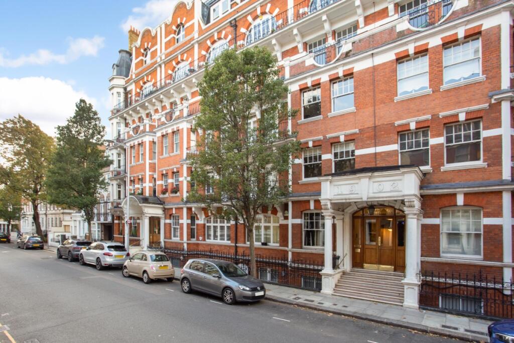 Flat 32, Drayton ...