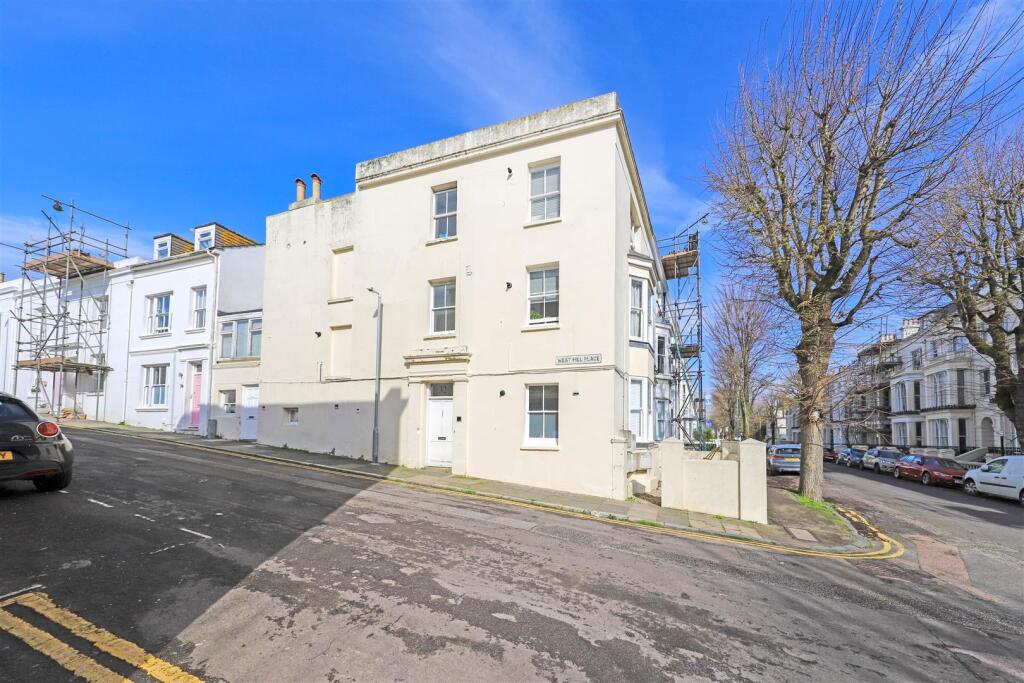 nicholas james buckingham rd front.jpg