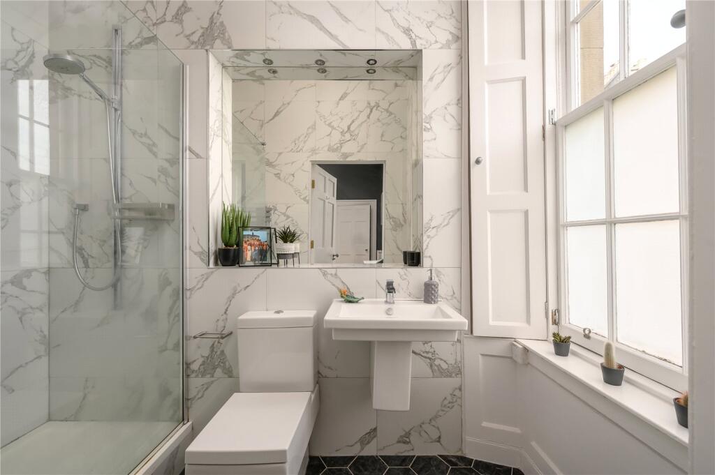 Ensuite Shower Room