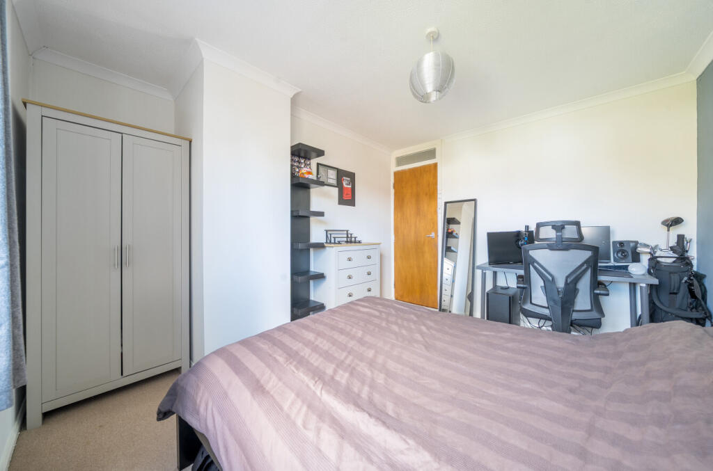 1372975-23-6900be...