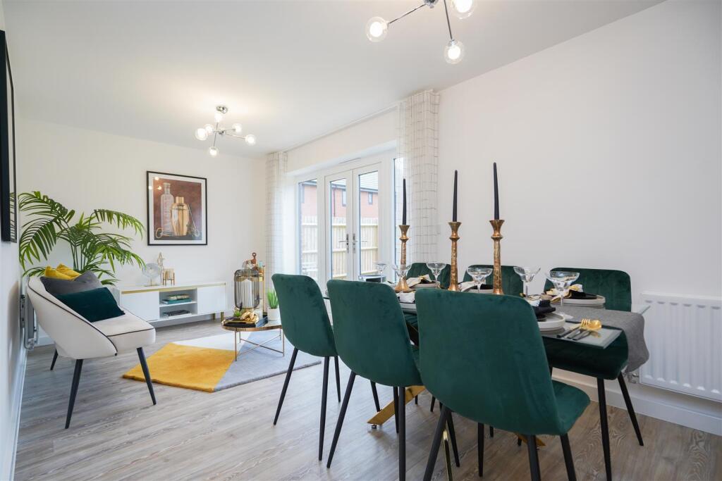 Crest Nicholson (21).jpg