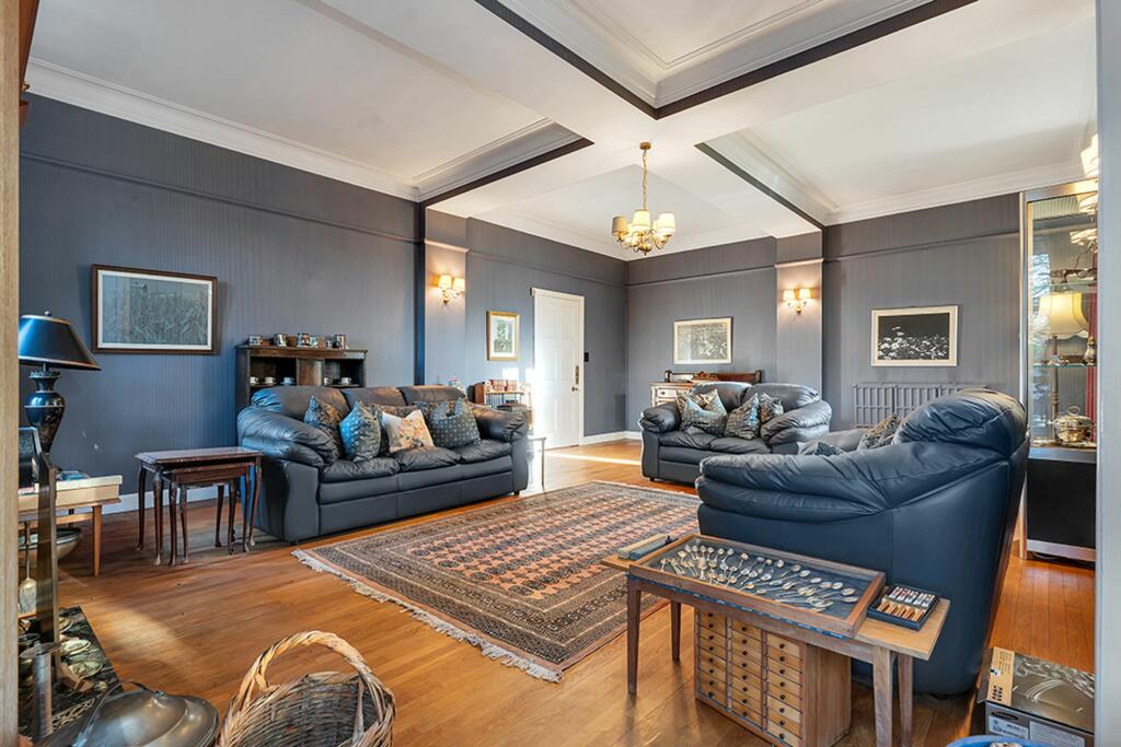 Drawing Room