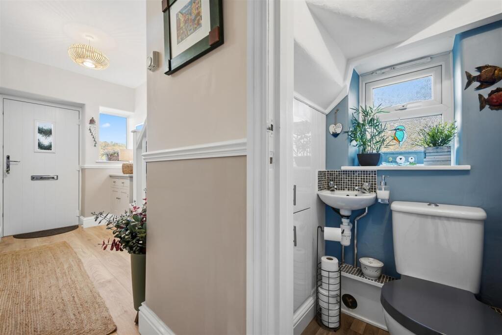 Saxton Mee 3 Undercliffe 0027.jpg