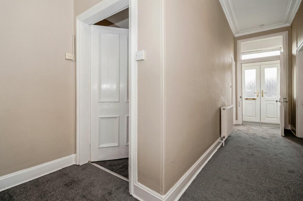 Vestibule/Hallway