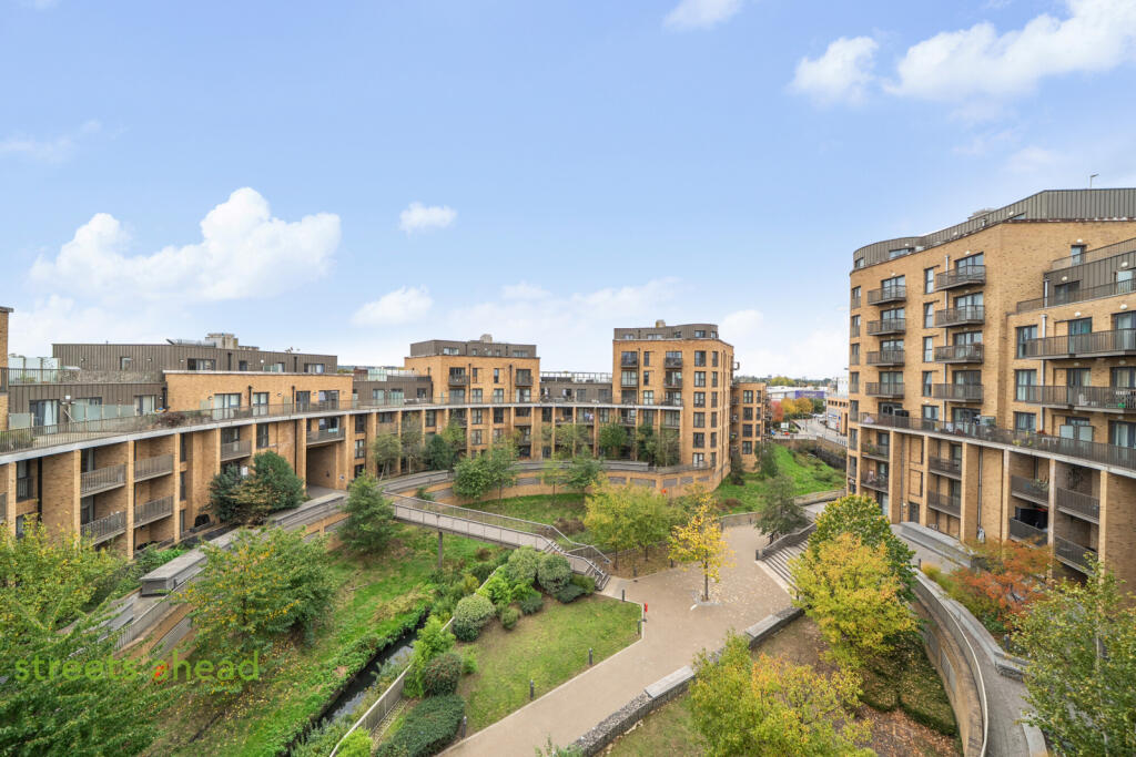 22054ba6-be51-455...