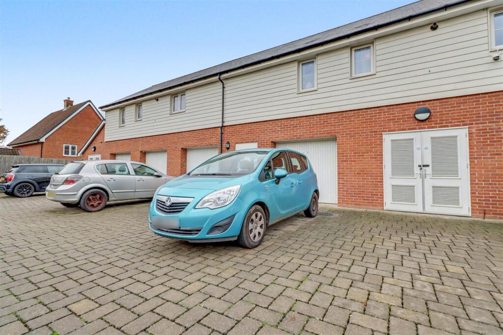 13 BRUTON LINK-12.jpg