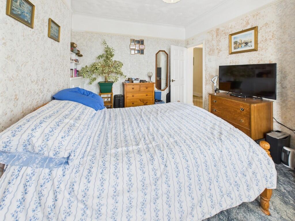 CAM03974G0-PR0173...