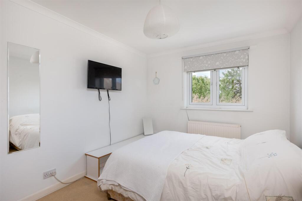 Homend Cottage 1684-7.jpg