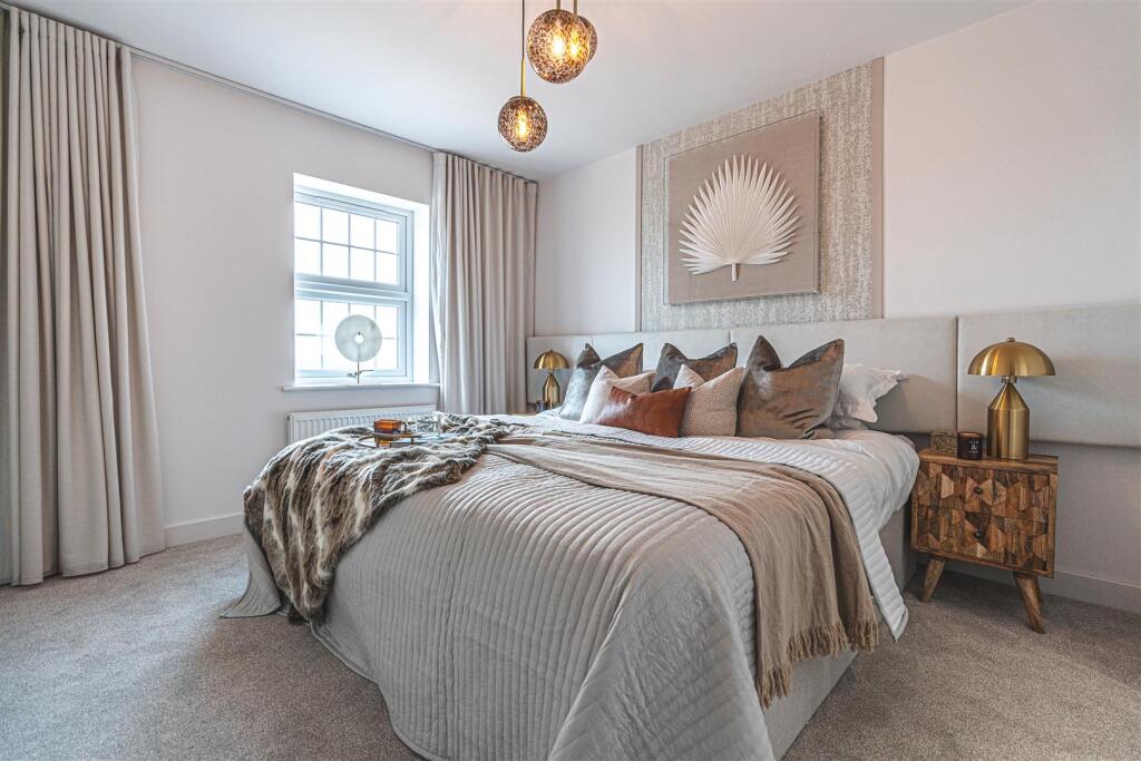 BEDROOM TWO