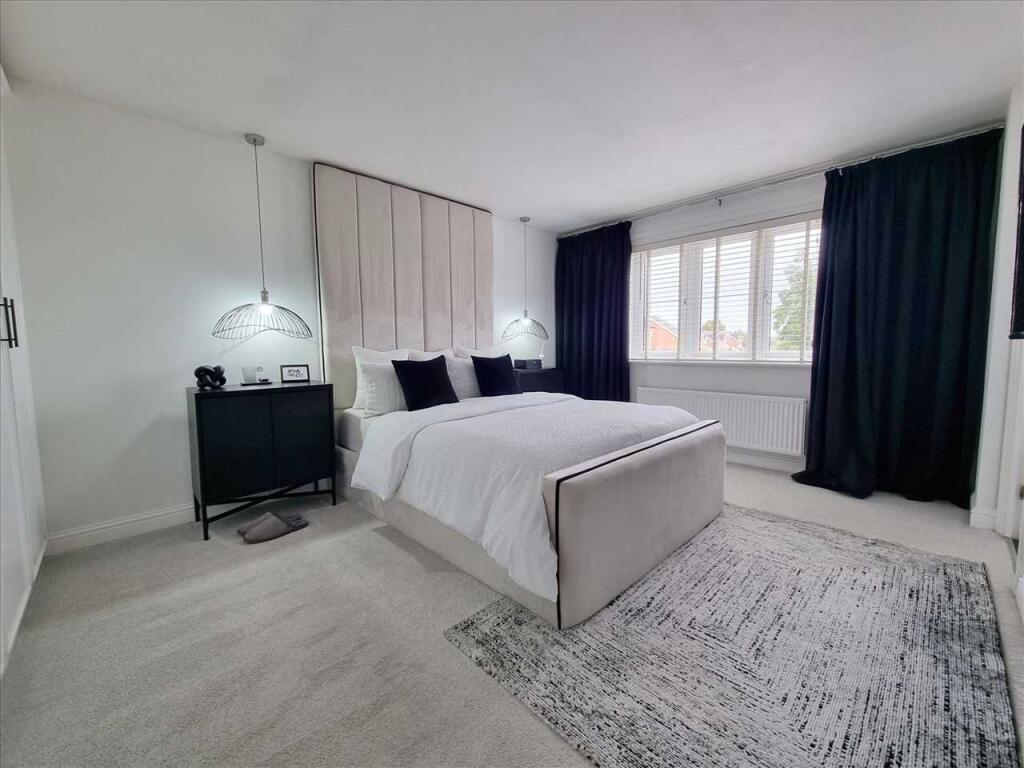 Bedroom 1: